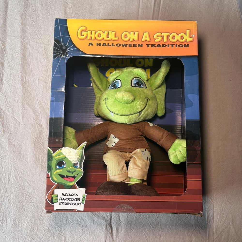 Kids Ghoul on a Stool Stuffed Animal One‎ Size Green Brown